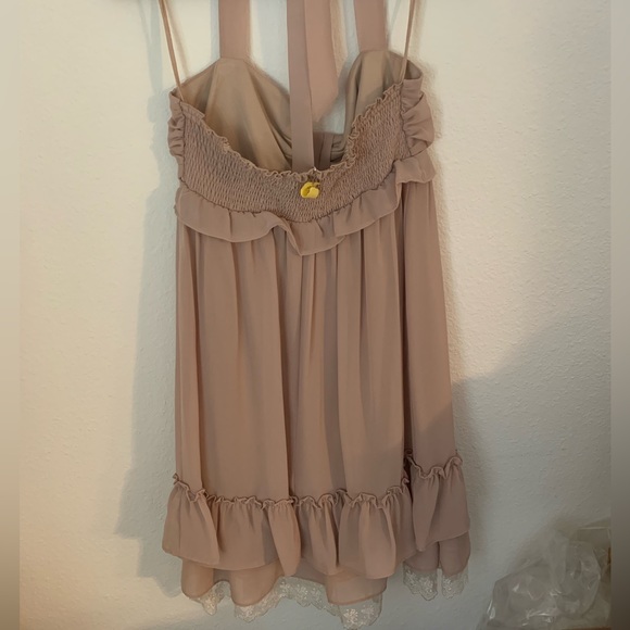 Halter Dress - Picture 7 of 8